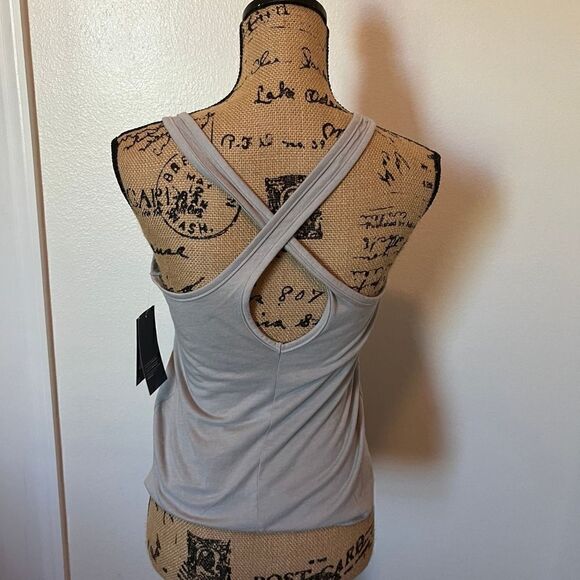 Under Armour Freedom Tank Top-Size XS‎ - Picture 2 of 8